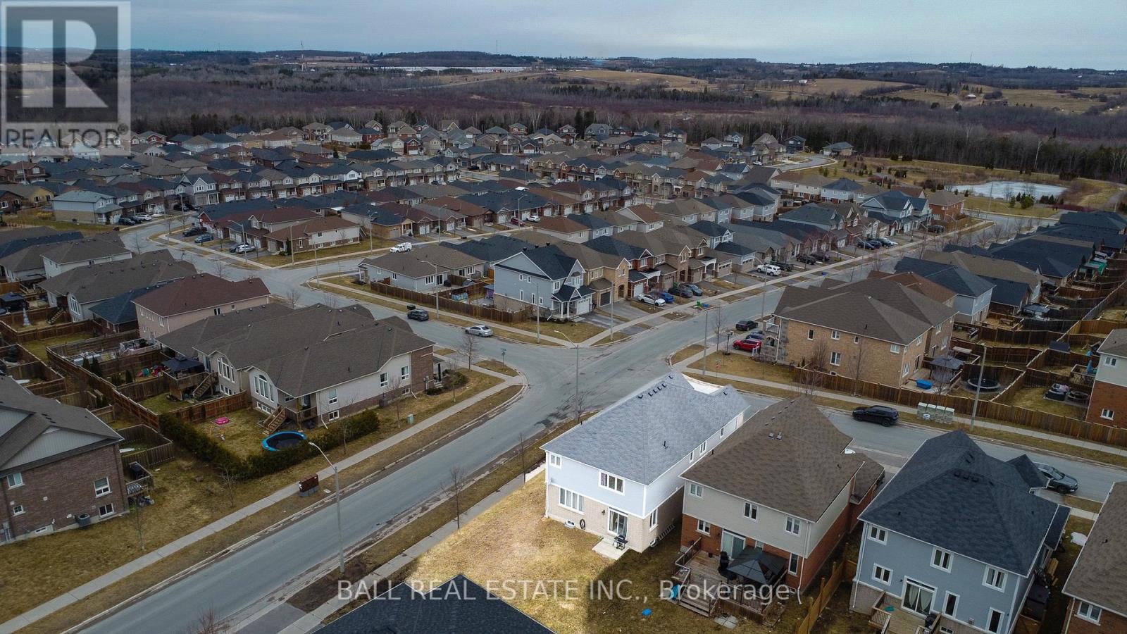 689 Goodwin Terrace, Peterborough North (North), Ontario  K9J 0H9 - Photo 8 - X12054017