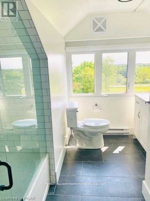 401 - 1354 Youngs Point Road, Selwyn, Ontario  K0L 2H0 - Photo 13 - X12055016
