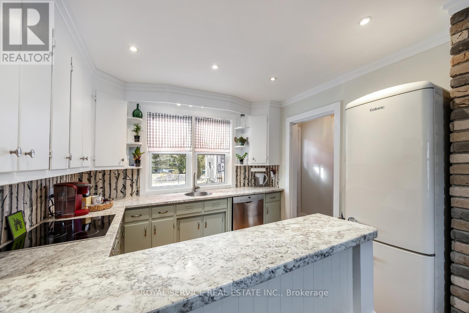 290 Grand Road, Trent Hills (Campbellford), Ontario  K0L 1L0 - Photo 16 - X12055772