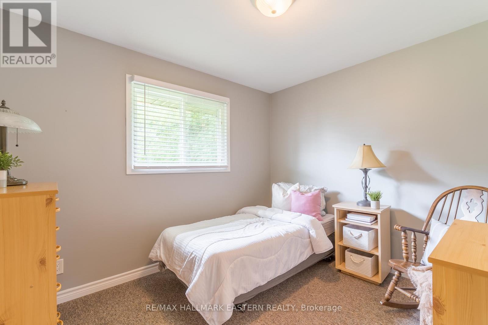 815 Stewart Drive, Peterborough South (East), Ontario  K9J 7R3 - Photo 17 - X12056595