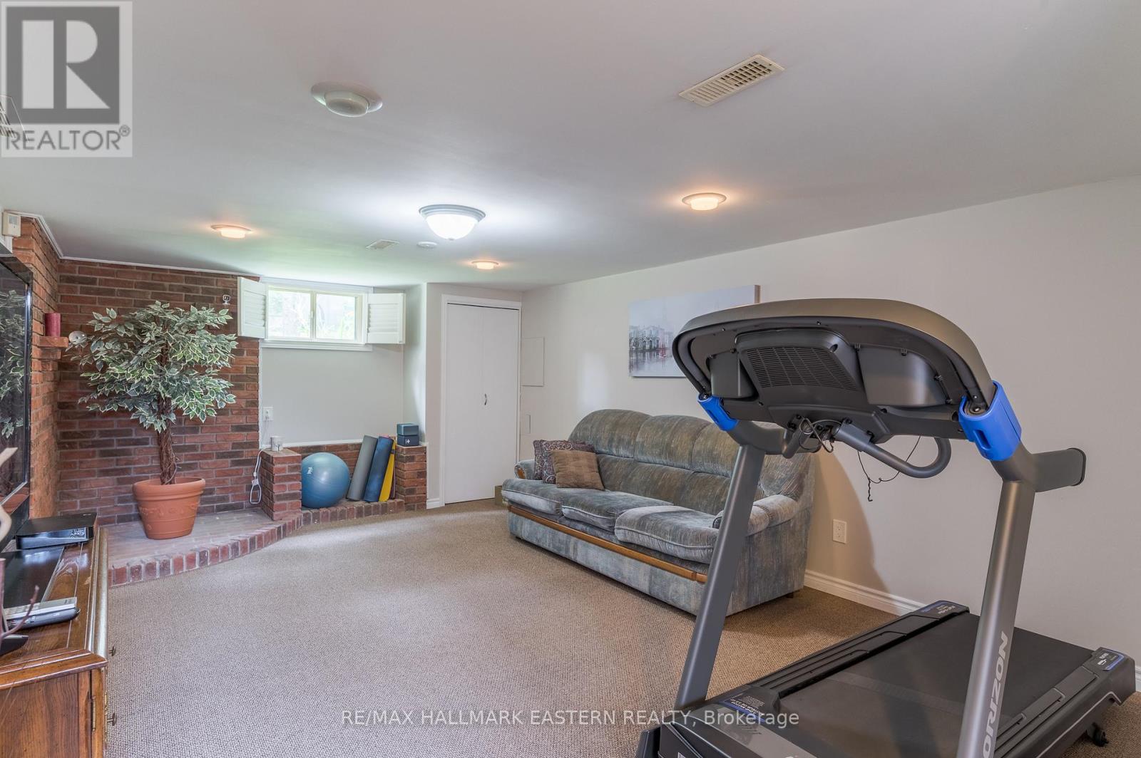 815 Stewart Drive, Peterborough South (East), Ontario  K9J 7R3 - Photo 22 - X12056595