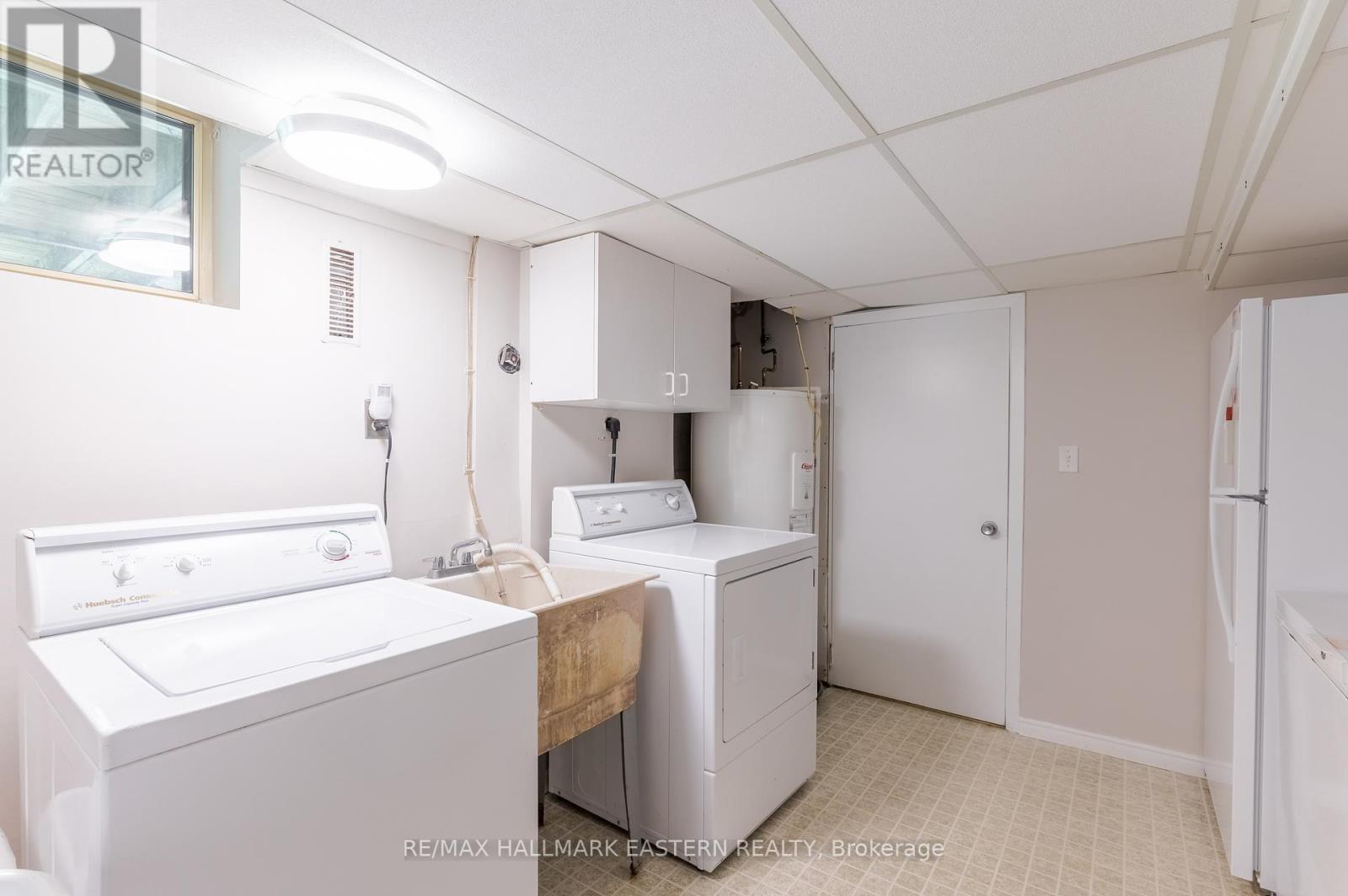 815 Stewart Drive, Peterborough South (East), Ontario  K9J 7R3 - Photo 31 - X12056595