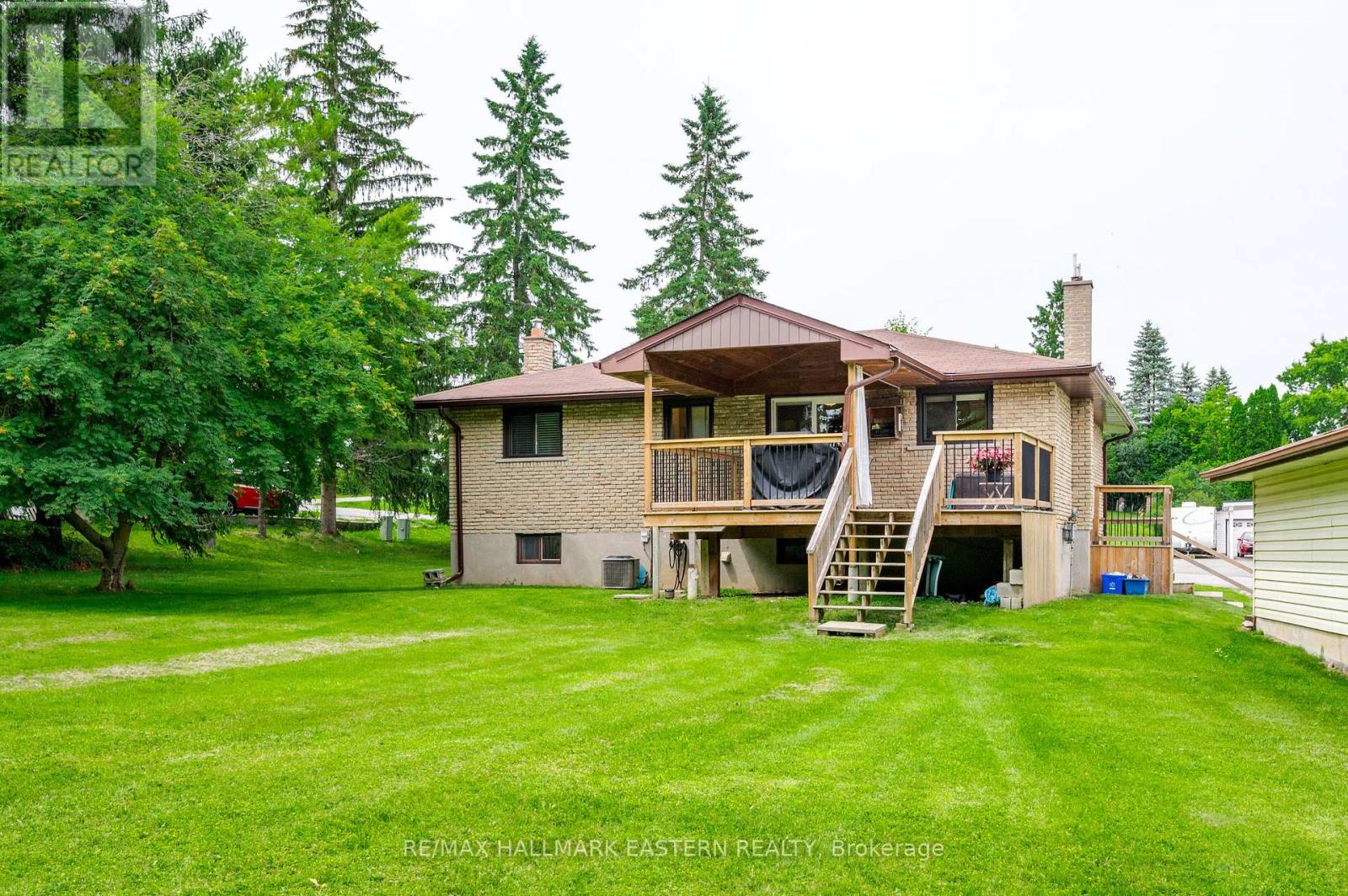 815 Stewart Drive, Peterborough South (East), Ontario  K9J 7R3 - Photo 36 - X12056595