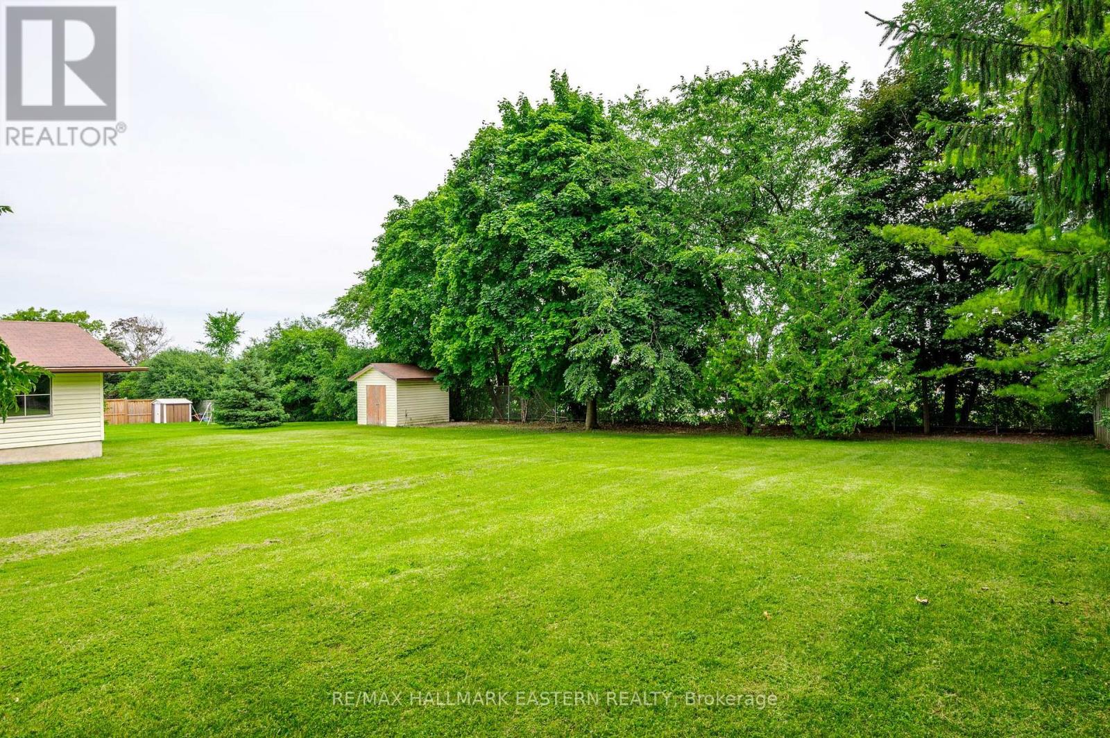 815 Stewart Drive, Peterborough South (East), Ontario  K9J 7R3 - Photo 43 - X12056595