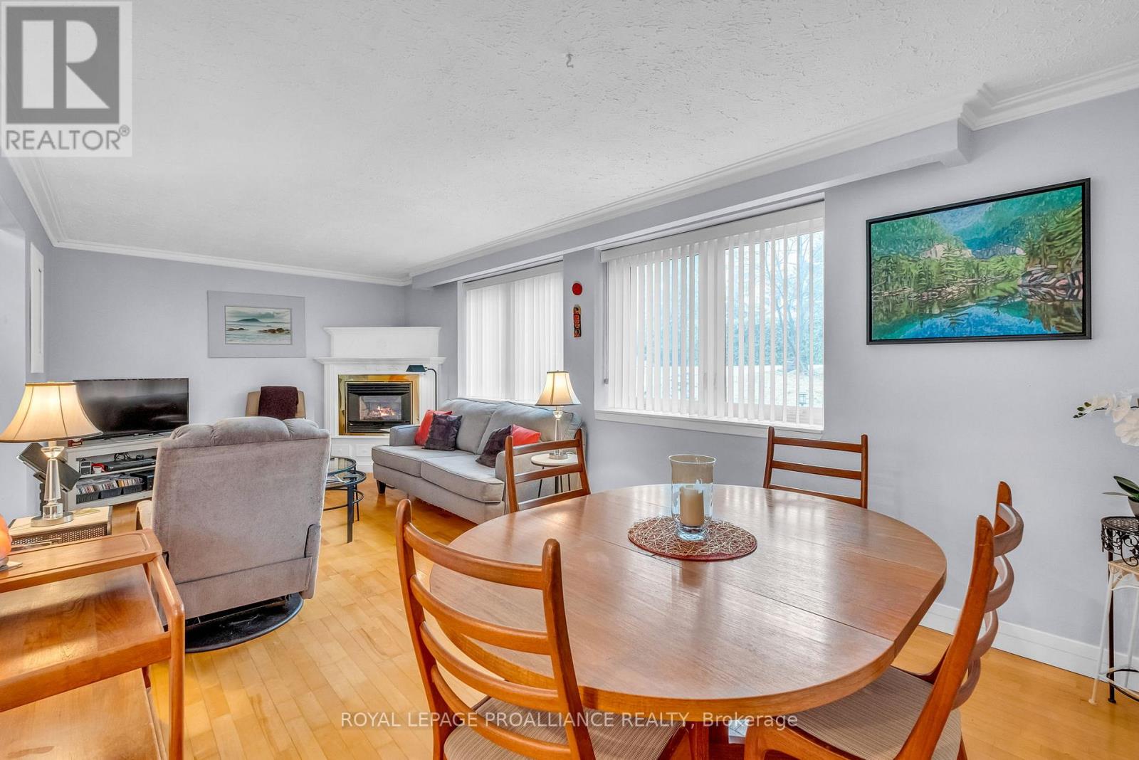 394 Sunset Boulevard, Clarington (Newcastle), Ontario  L1B 1C8 - Photo 9 - E12056988