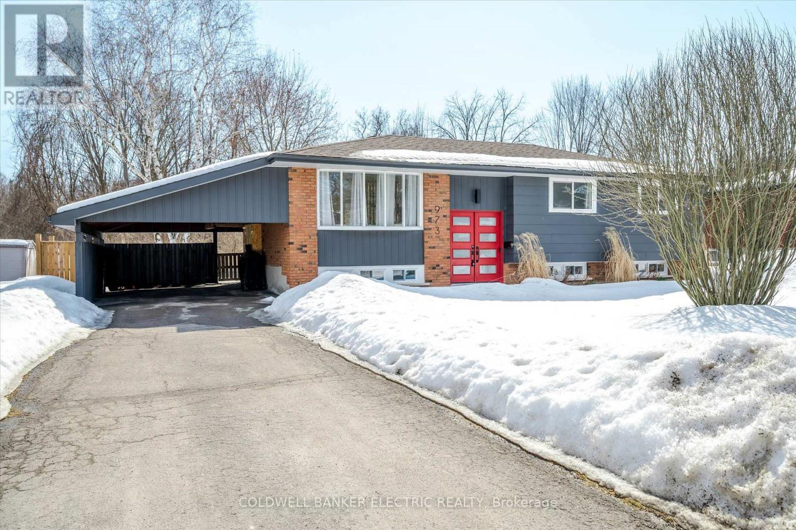 973 AFTON ROAD, peterborough west (central), Ontario