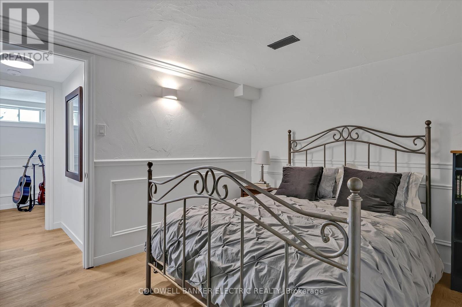 973 Afton Road, Peterborough West (Central), Ontario  K9J 7K3 - Photo 35 - X12063303