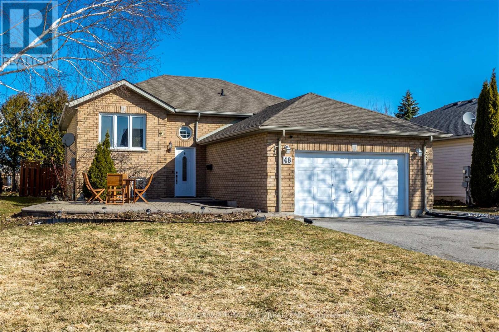 48 Mcgibbon Boulevard, Kawartha Lakes (Lindsay), Ontario  K9V 6G4 - Photo 2 - X12065516