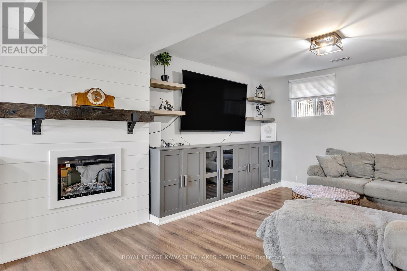 48 Mcgibbon Boulevard, Kawartha Lakes (Lindsay), Ontario  K9V 6G4 - Photo 23 - X12065516