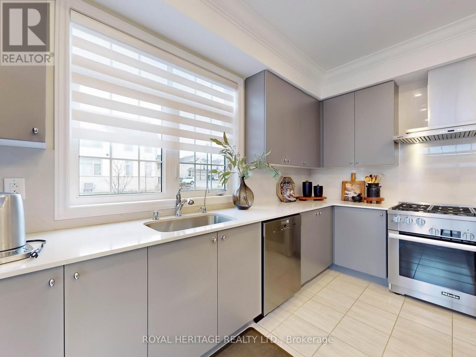 48 Horizon Avenue, Cavan Monaghan (Cavan Twp), Ontario  L0A 1G0 - Photo 10 - X12065630