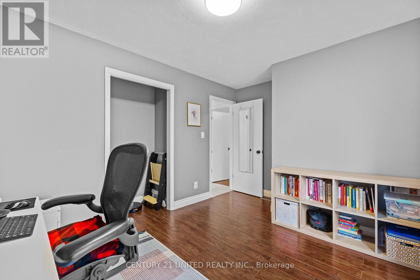 1173 Normandy Street, Peterborough North (North), Ontario  K9H 7L9 - Photo 11 - X12065822