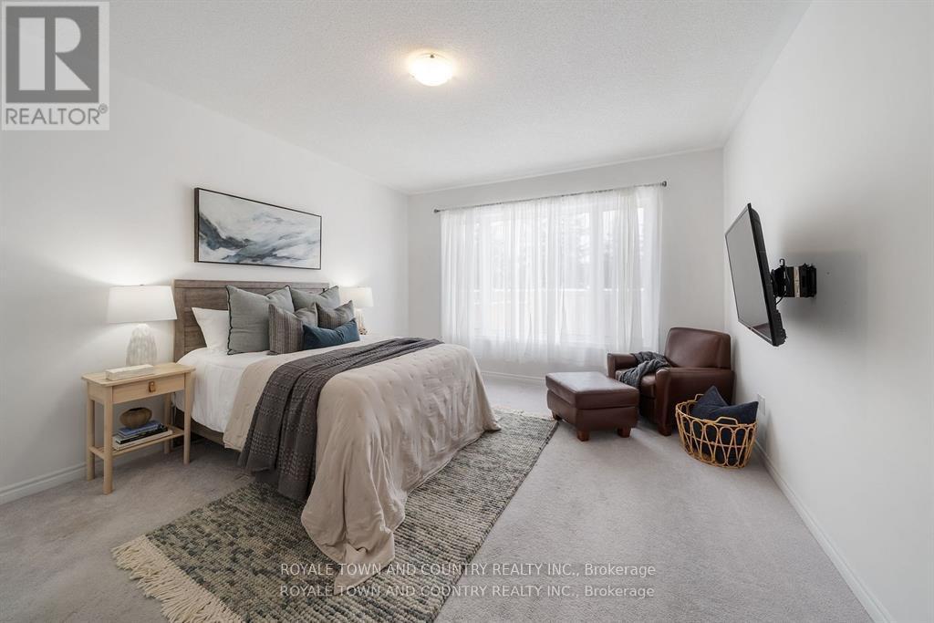14 Hennessey Crescent, Kawartha Lakes (Lindsay), Ontario  K9V 0P2 - Photo 17 - X12066431