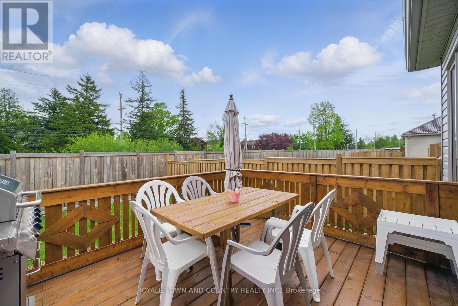 14 Hennessey Crescent, Kawartha Lakes (Lindsay), Ontario  K9V 0P2 - Photo 41 - X12066431
