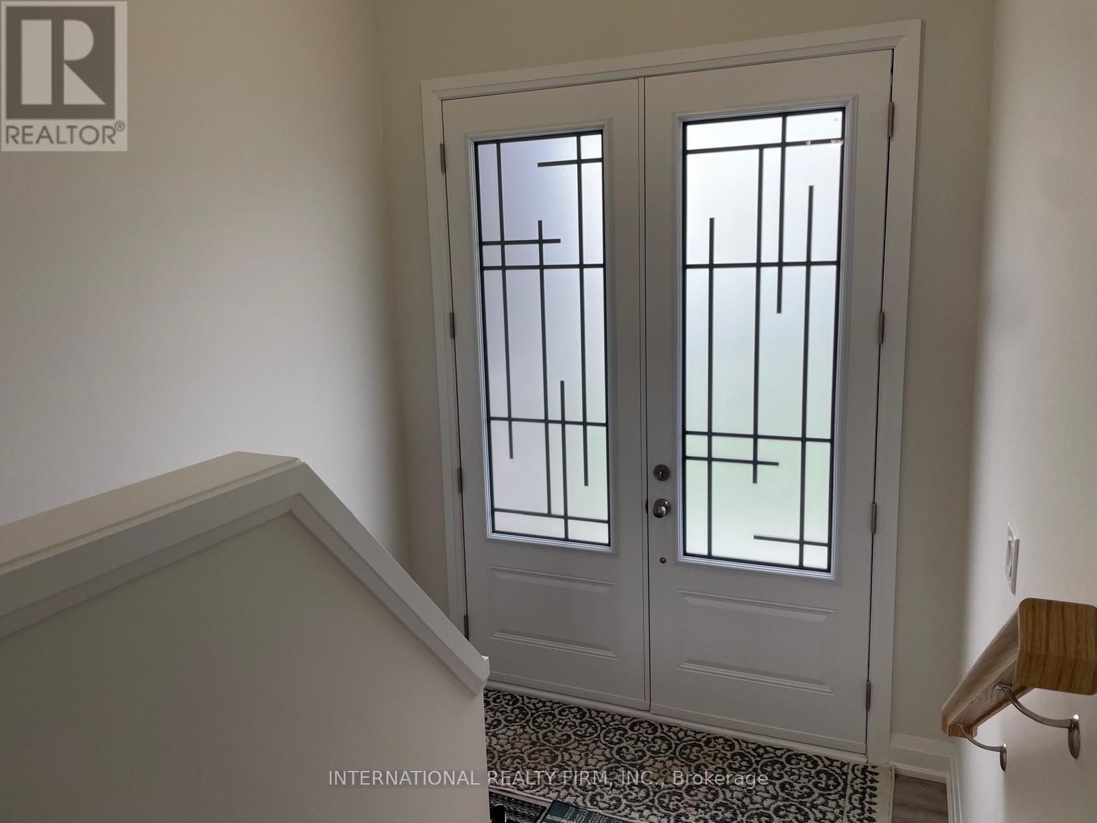 Main Floor - 184 Sanderling Crescent, Kawartha Lakes (Lindsay), Ontario  K9V 0M8 - Photo 2 - X12066616