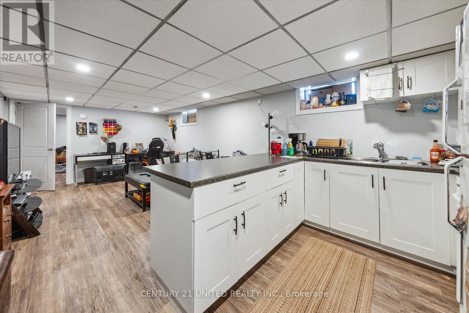 362 Summerhill Drive, Peterborough North (South), Ontario  K9H 5L9 - Photo 28 - X12067691