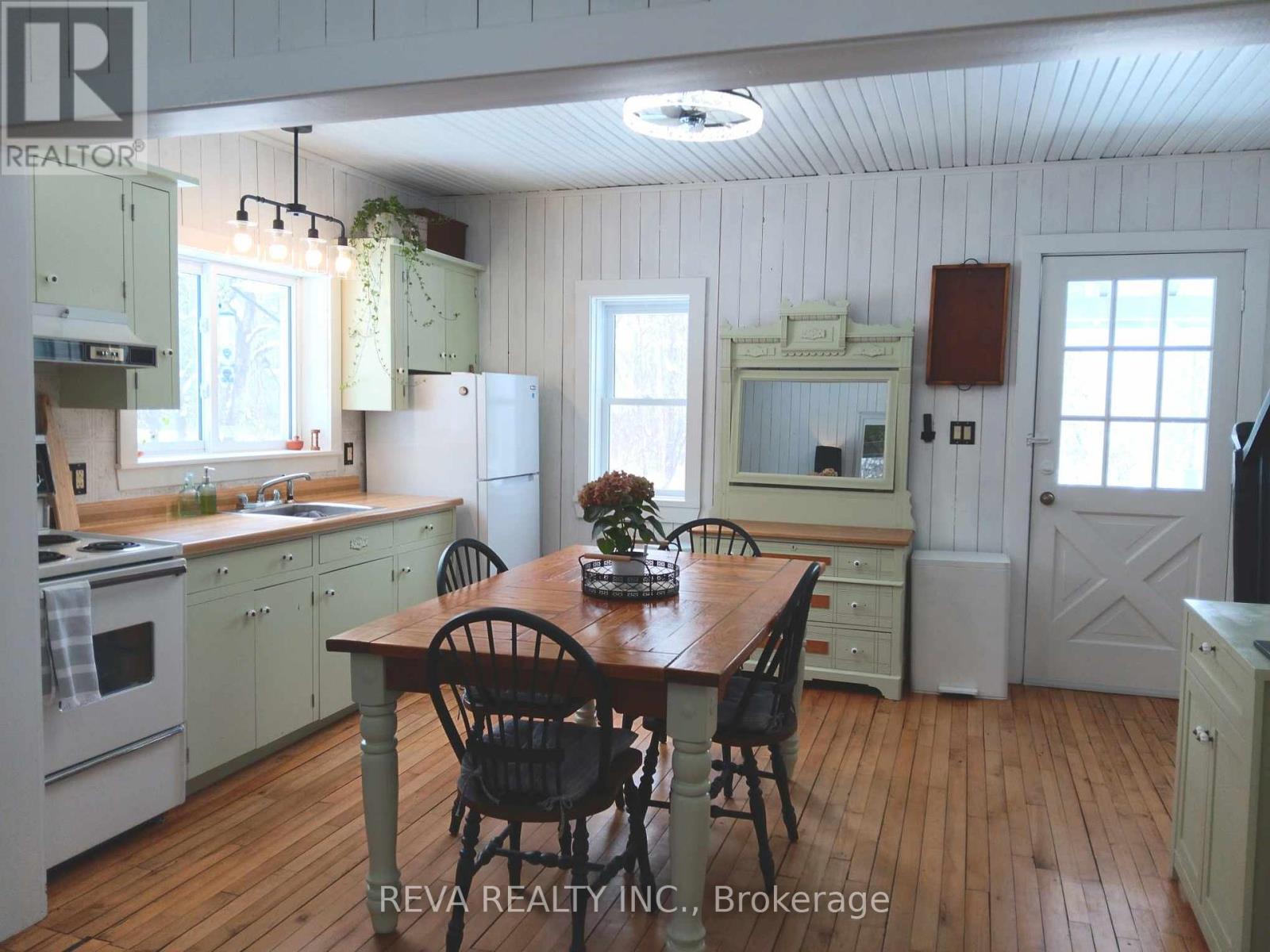 1476 Hillsview Road, Hastings Highlands (Monteagle Ward), Ontario  K0L 2R0 - Photo 4 - X12067741