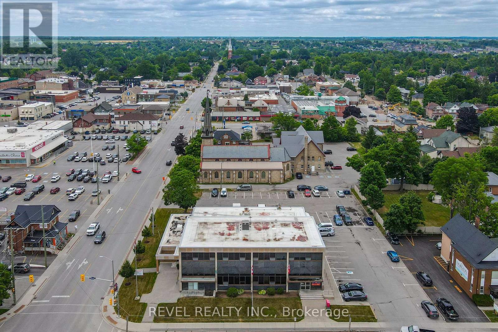 Upper 3 - 34 Cambridge Street S, Kawartha Lakes (Lindsay), Ontario  K9V 3B8 - Photo 25 - X12067795
