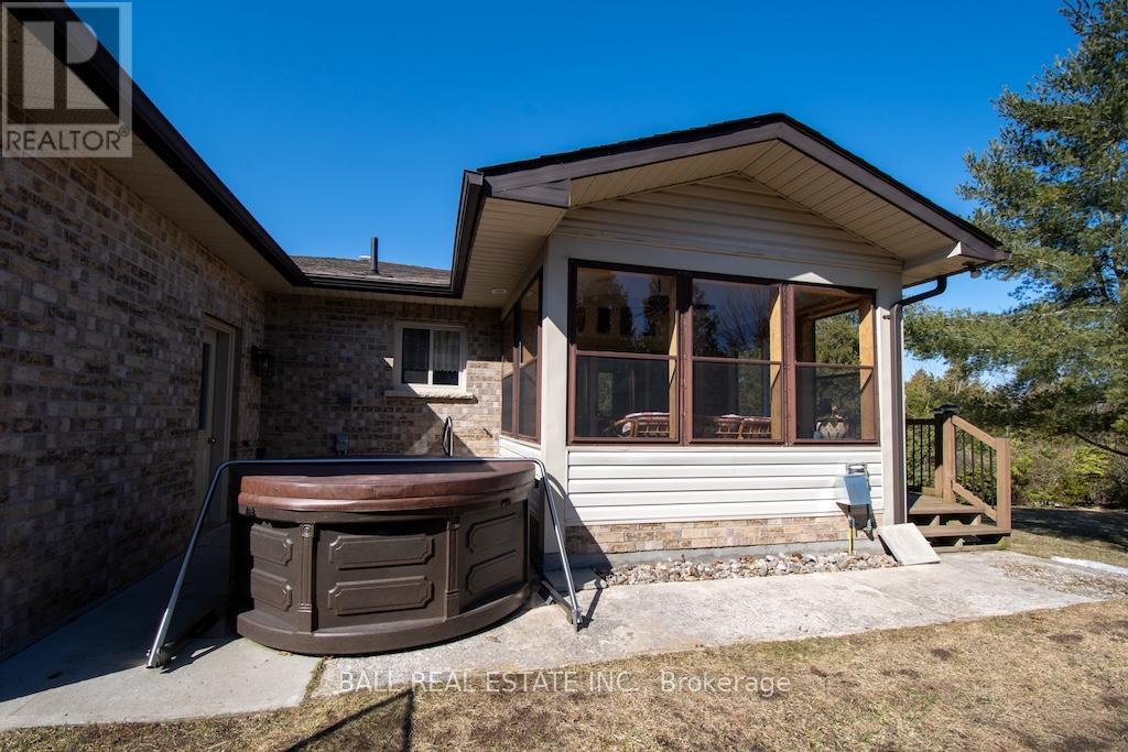 1744 Barton Drive, Selwyn, Ontario  K0L 2H0 - Photo 45 - X12068747