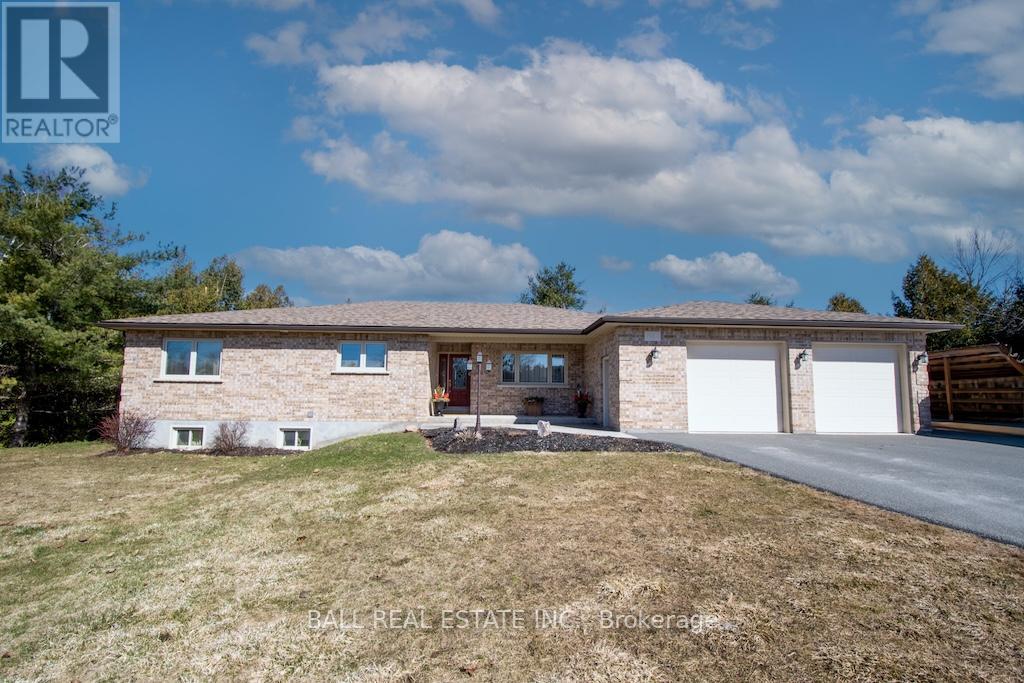 1744 Barton Drive, Selwyn, Ontario  K0L 2H0 - Photo 5 - X12068747
