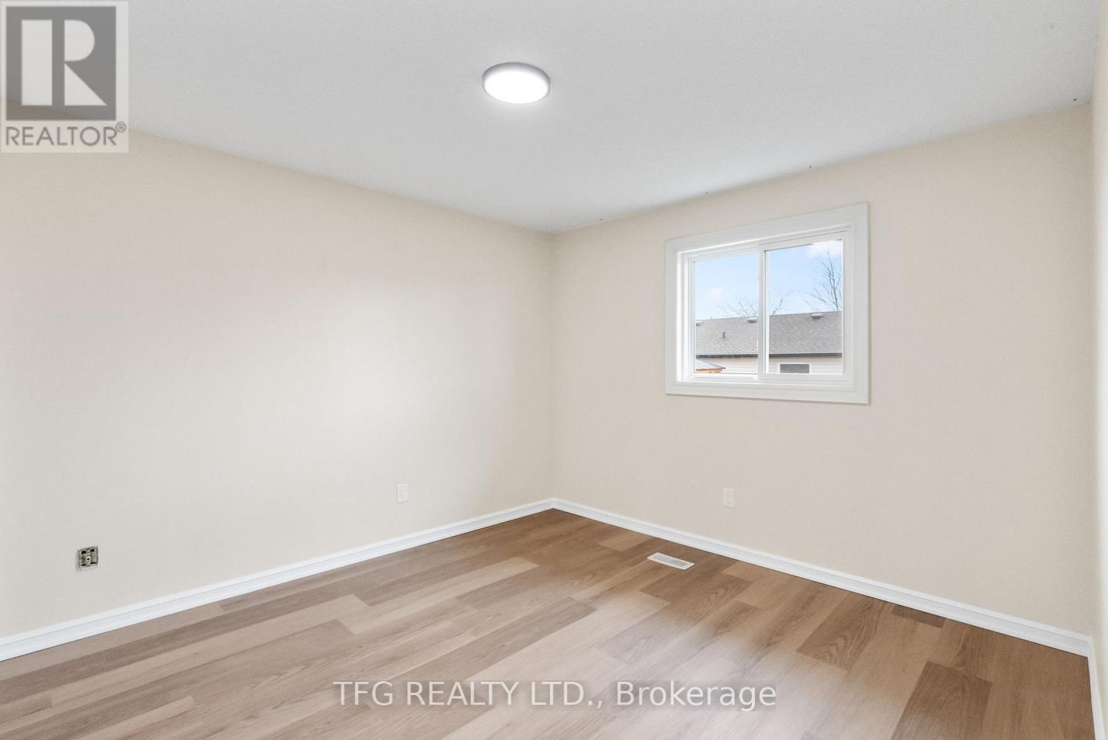 16 Finchurst Road, Peterborough South (East), Ontario  K9J 8E9 - Photo 14 - X12069030