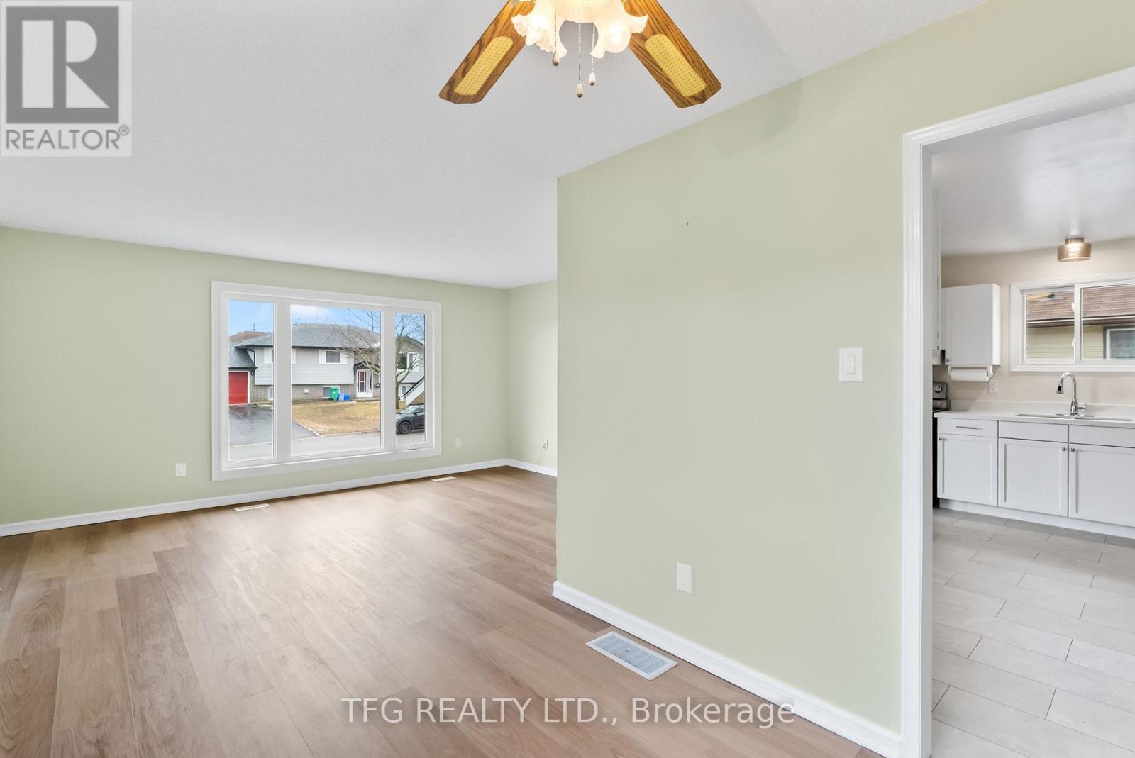 16 Finchurst Road, Peterborough South (East), Ontario  K9J 8E9 - Photo 7 - X12069030