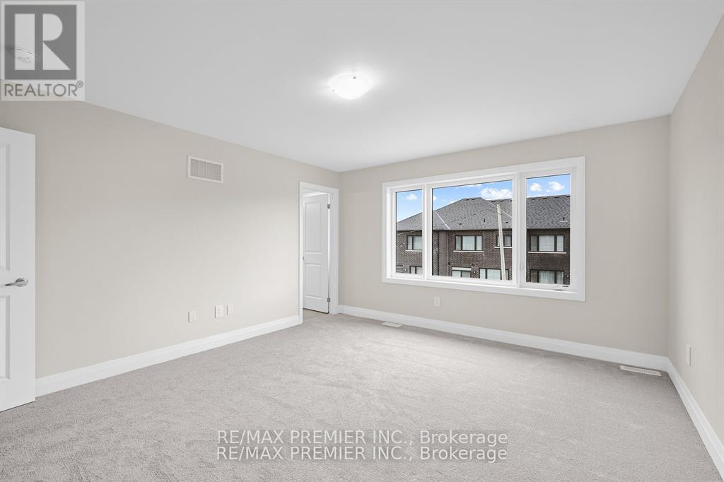 138 Corley Street, Kawartha Lakes (Lindsay), Ontario  K9V 0R4 - Photo 18 - X12068994
