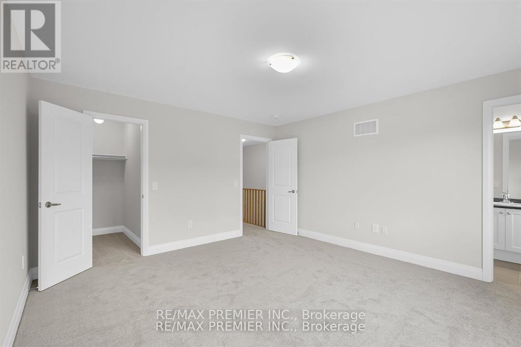 138 Corley Street, Kawartha Lakes (Lindsay), Ontario  K9V 0R4 - Photo 20 - X12068994