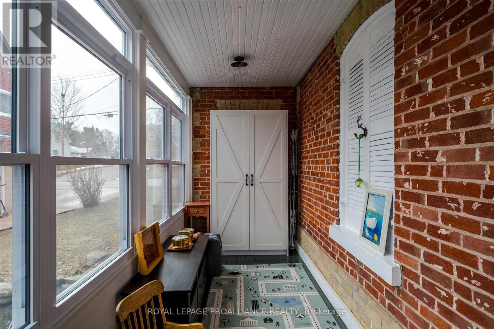 24 Katherine Street, Selwyn, Ontario  K0L 2H0 - Photo 18 - X12069815