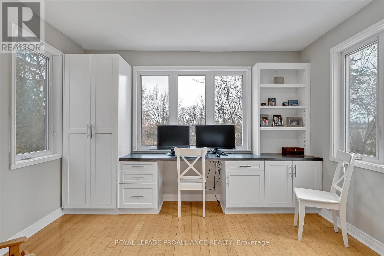 24 Katherine Street, Selwyn, Ontario  K0L 2H0 - Photo 24 - X12069815
