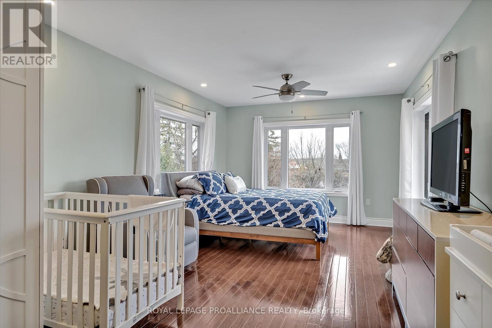 24 Katherine Street, Selwyn, Ontario  K0L 2H0 - Photo 33 - X12069815