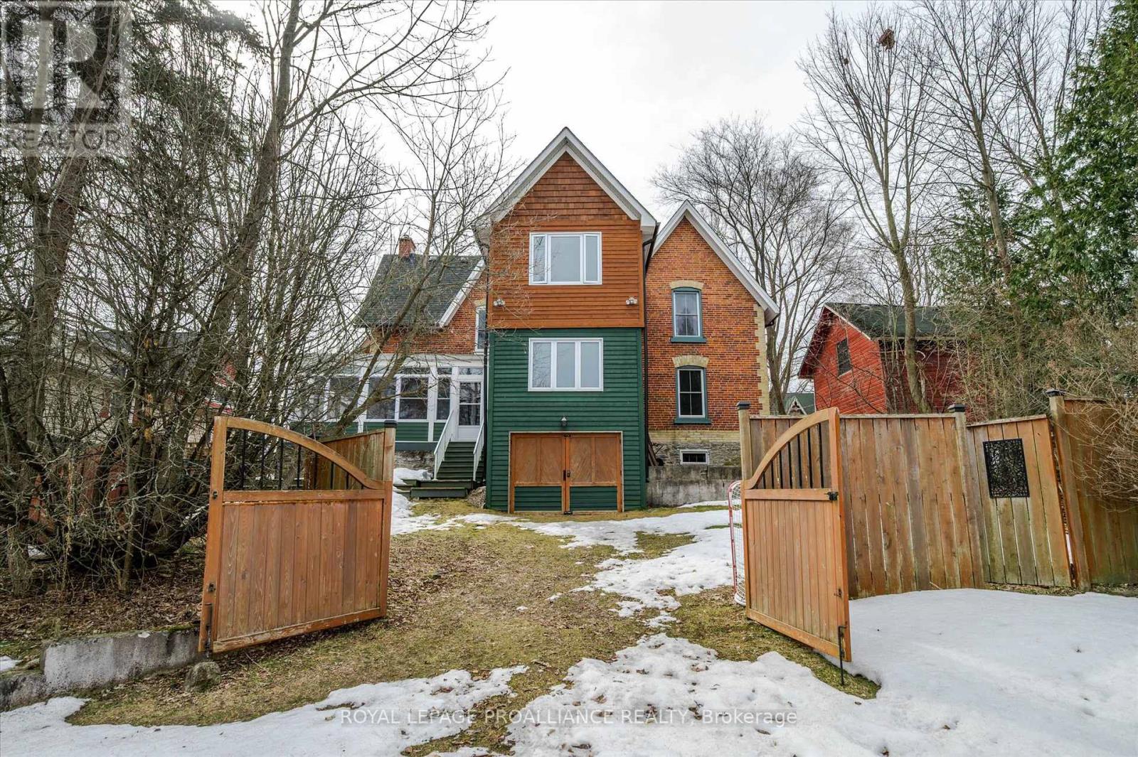 24 Katherine Street, Selwyn, Ontario  K0L 2H0 - Photo 46 - X12069815