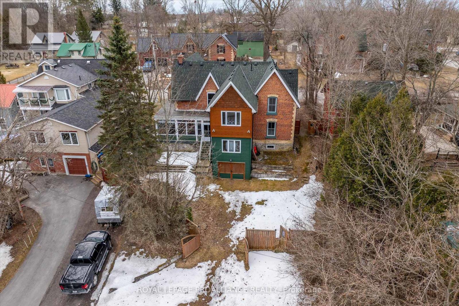 24 Katherine Street, Selwyn, Ontario  K0L 2H0 - Photo 50 - X12069815