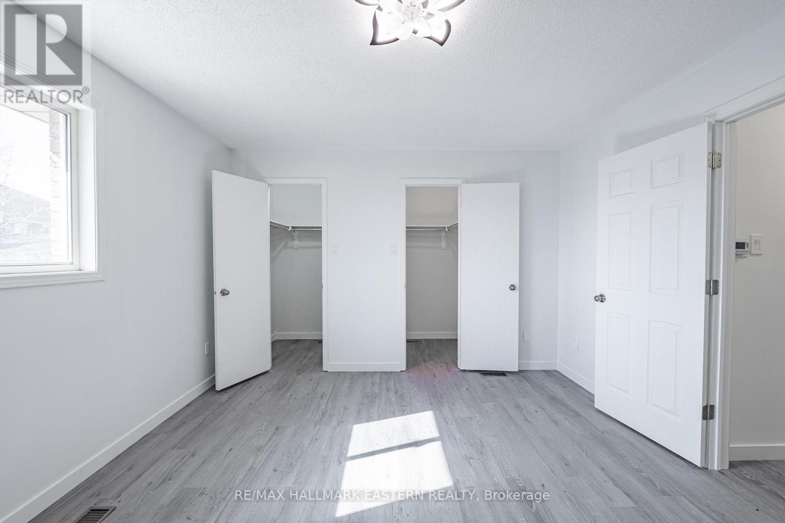 16 Ferguson Place, Peterborough North (North), Ontario  K9H 7M9 - Photo 19 - X12069870