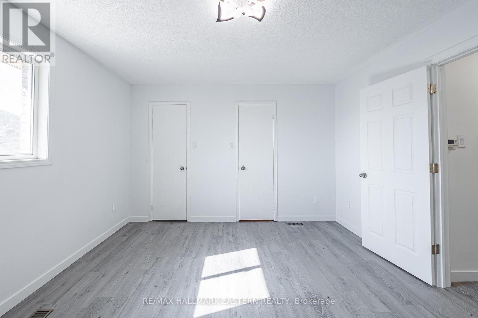 16 Ferguson Place, Peterborough North (North), Ontario  K9H 7M9 - Photo 20 - X12069870