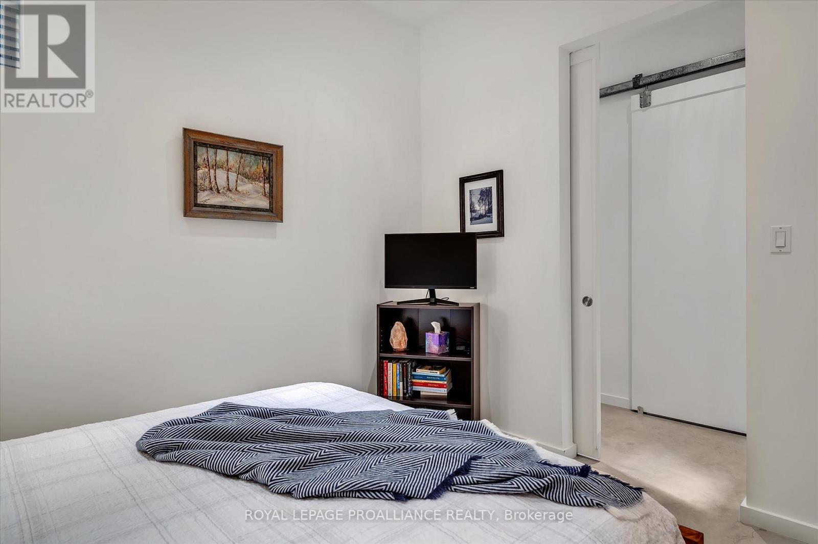 51 Benson Avenue, Peterborough North (South), Ontario  K9H 5X7 - Photo 42 - X12069978