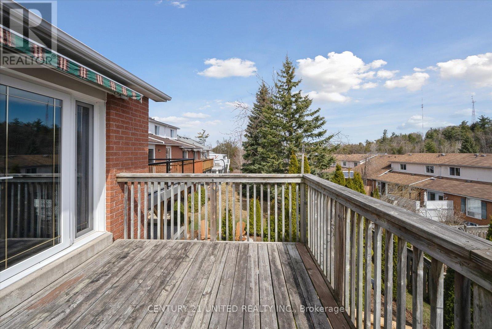 1343 Eagle Crescent, Peterborough West (North), Ontario  K9K 2K7 - Photo 35 - X12070077