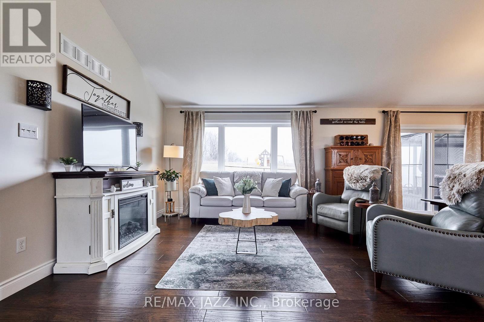 137 Sharpe Line, Cavan Monaghan (Cavan Twp), Ontario  L0A 1C0 - Photo 10 - X12071279