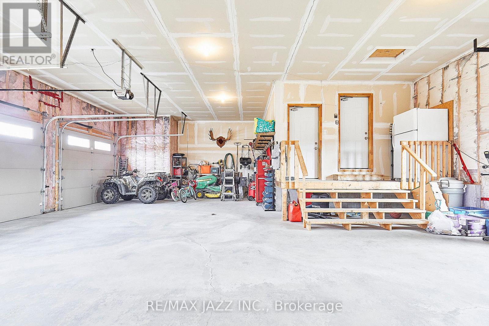 137 Sharpe Line, Cavan Monaghan (Cavan Twp), Ontario  L0A 1C0 - Photo 41 - X12071279