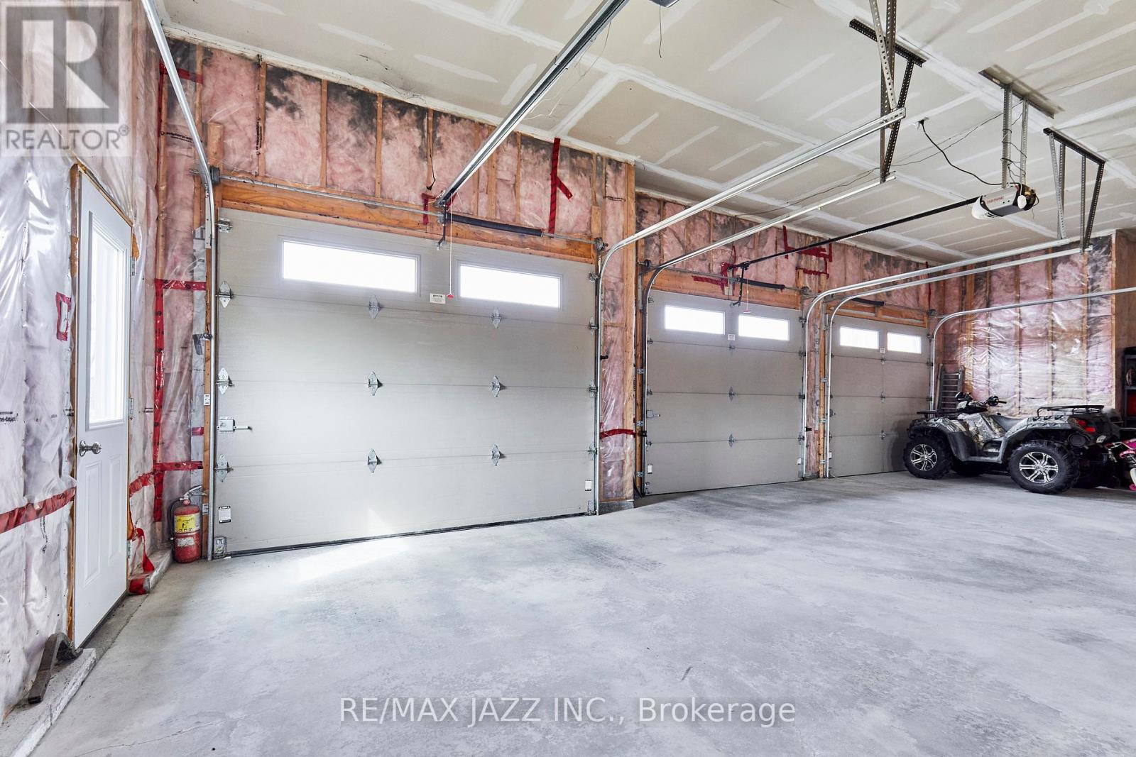 137 Sharpe Line, Cavan Monaghan (Cavan Twp), Ontario  L0A 1C0 - Photo 43 - X12071279