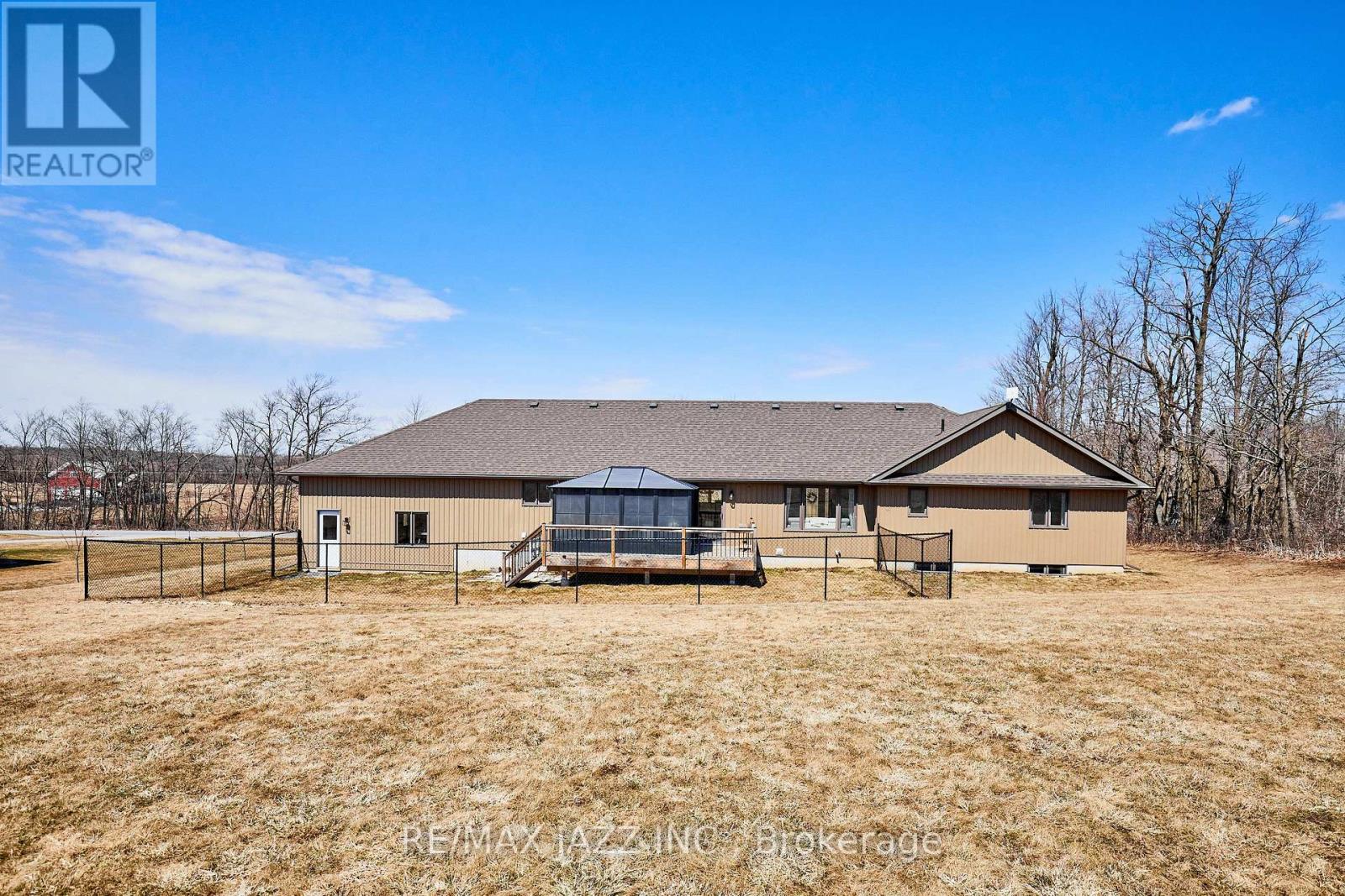 137 Sharpe Line, Cavan Monaghan (Cavan Twp), Ontario  L0A 1C0 - Photo 48 - X12071279