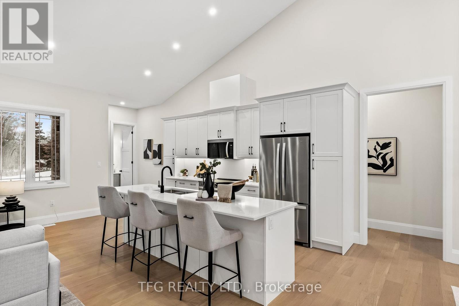 12 Cameron Court, Cavan Monaghan (Cavan Twp), Ontario  L0A 1C0 - Photo 12 - X12071387