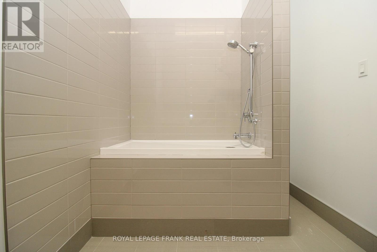 805 - 195 Hunter Street E, Peterborough East (Central), Ontario  K9H 1G9 - Photo 37 - X12071598