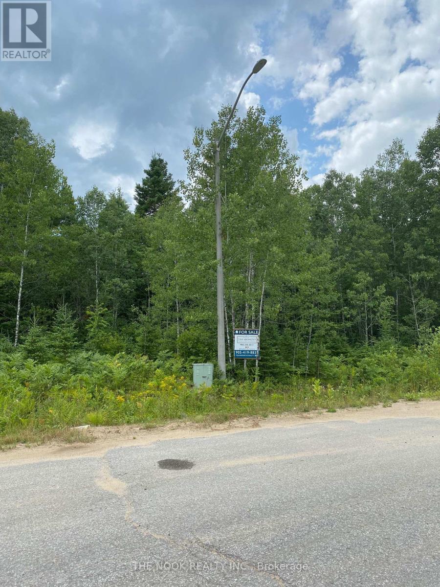 57 Nicklaus Drive W, Bancroft (Bancroft Ward), Ontario  K0L 1C0 - Photo 6 - X12072238