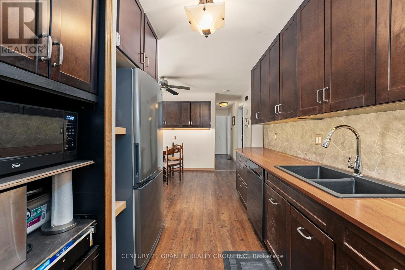 1767 Redwood Drive, Peterborough West (Central), Ontario  K9K 1L7 - Photo 11 - X12072370