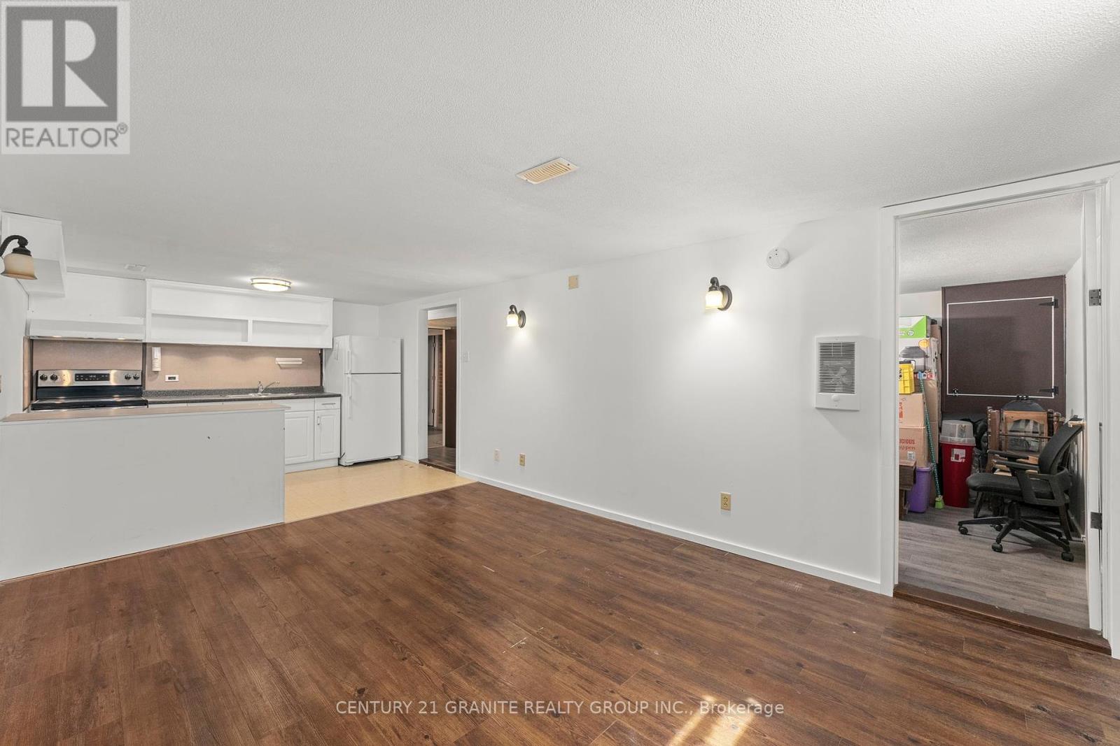 1767 Redwood Drive, Peterborough West (Central), Ontario  K9K 1L7 - Photo 23 - X12072370