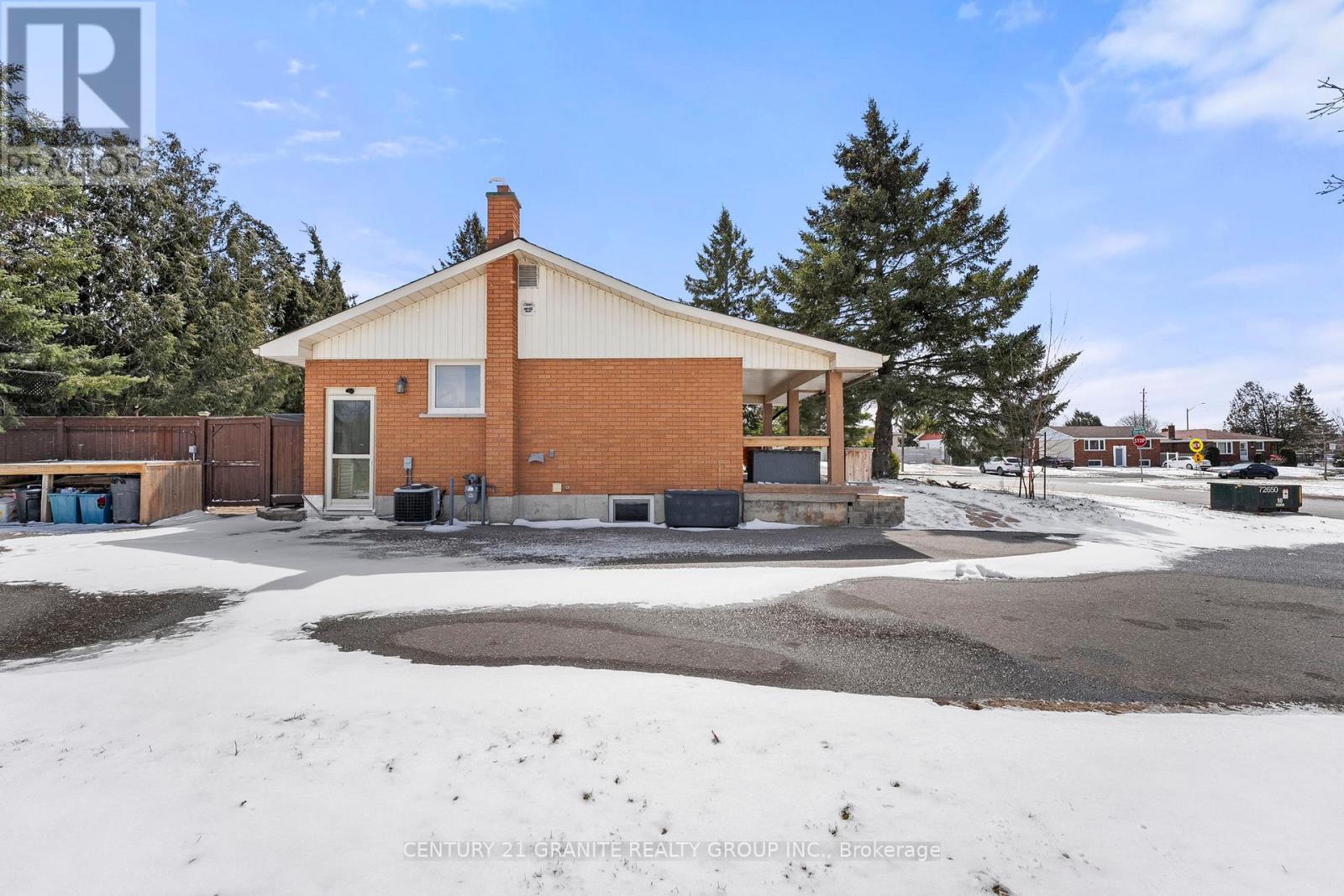 1767 Redwood Drive, Peterborough West (Central), Ontario  K9K 1L7 - Photo 34 - X12072370