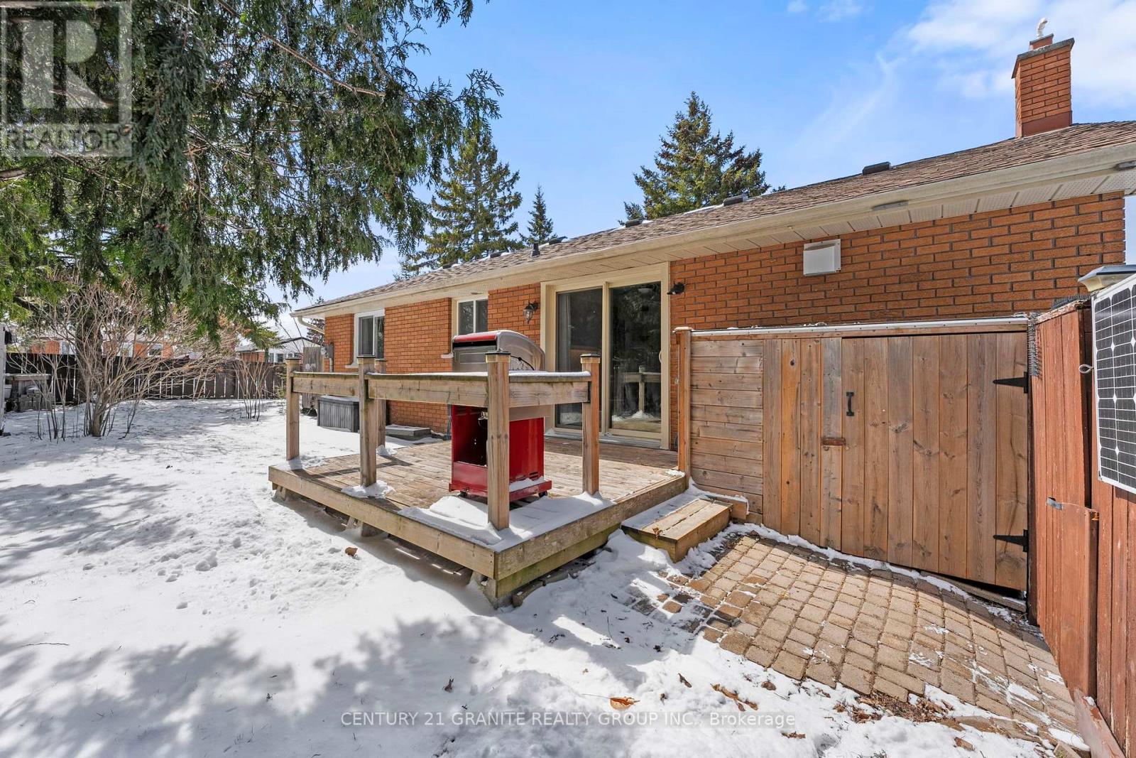 1767 Redwood Drive, Peterborough West (Central), Ontario  K9K 1L7 - Photo 36 - X12072370