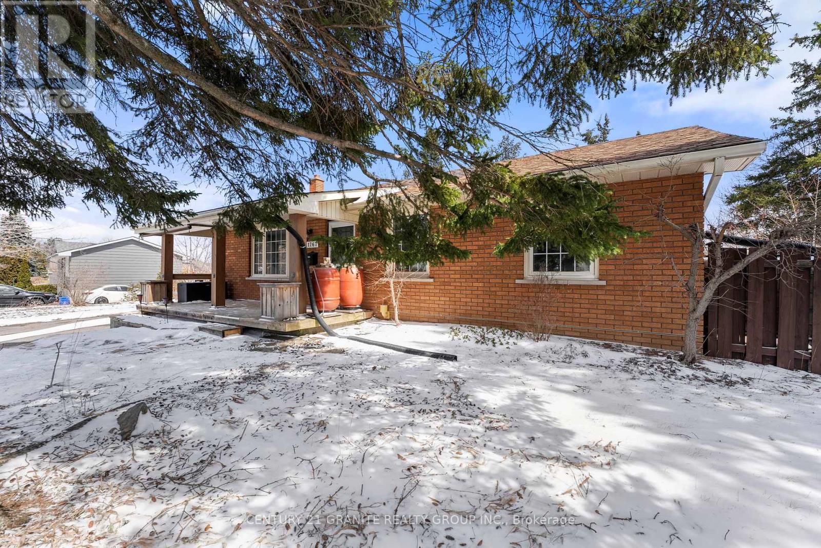1767 Redwood Drive, Peterborough West (Central), Ontario  K9K 1L7 - Photo 41 - X12072370