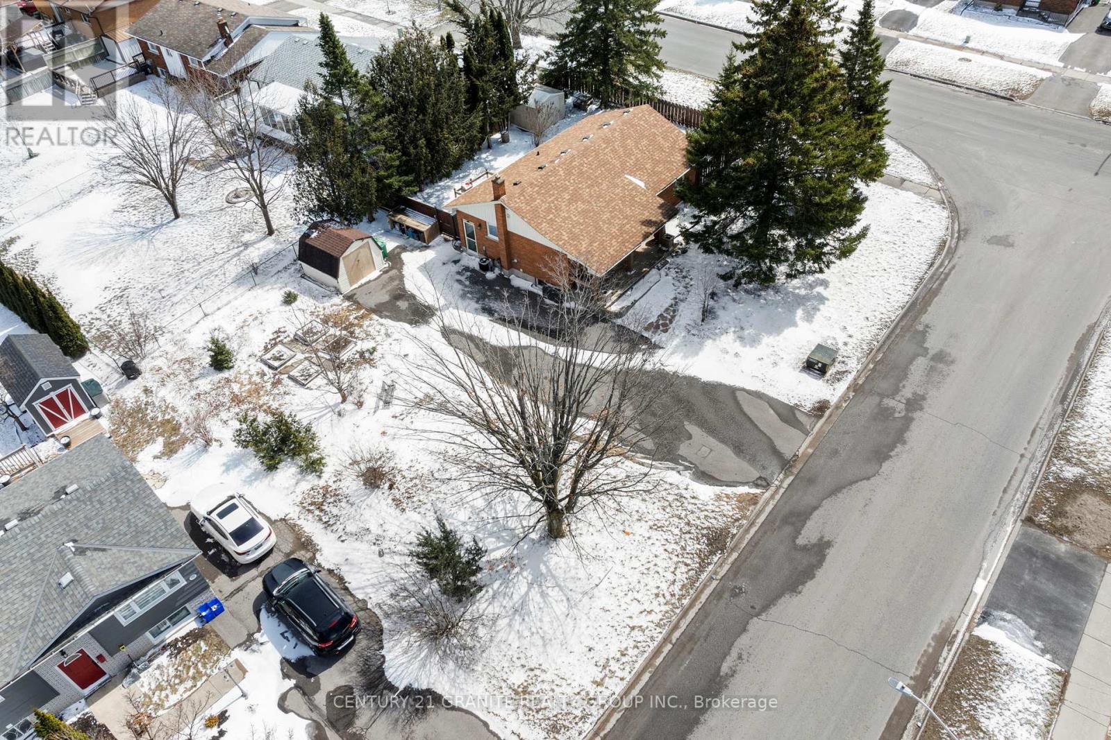 1767 Redwood Drive, Peterborough West (Central), Ontario  K9K 1L7 - Photo 42 - X12072370