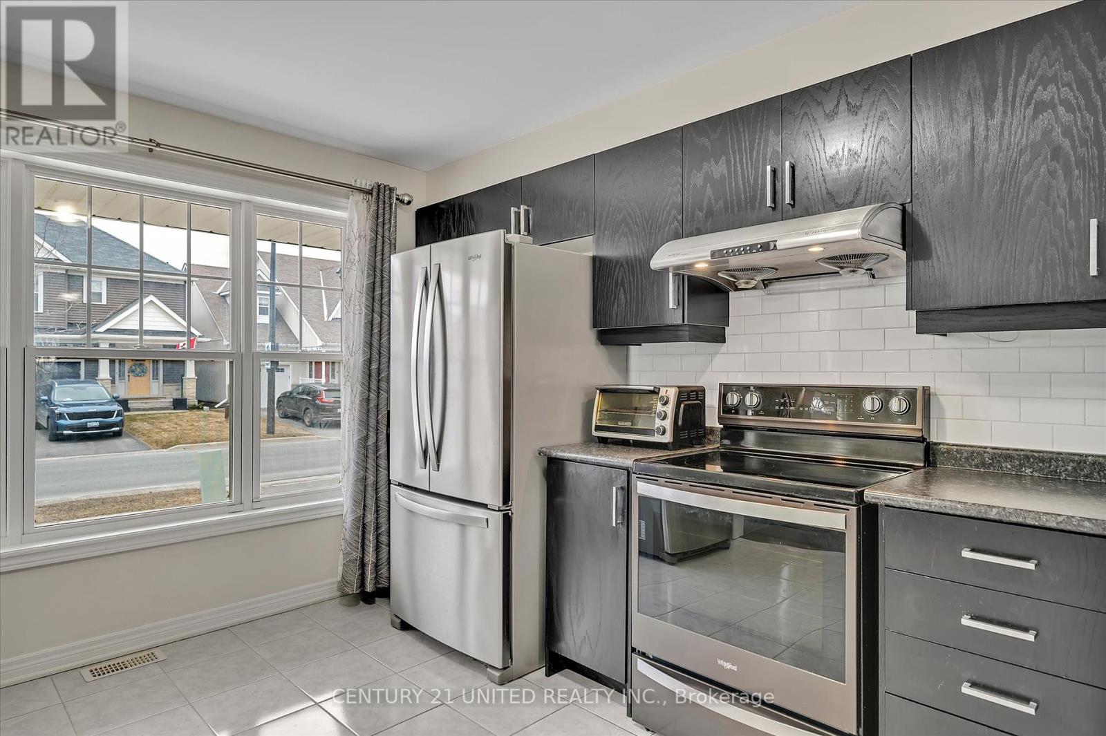 561 Grange Way, Peterborough North (North), Ontario  K9H 0G7 - Photo 13 - X12072708